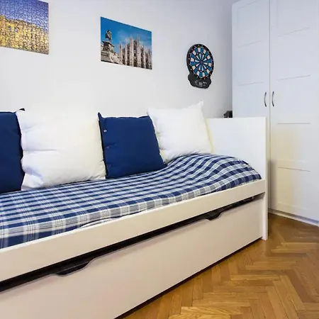 Due Letti Nel Centro Storico Apartment Milan Exterior photo