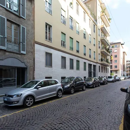 Due Letti Nel Centro Storico Apartment Milan Exterior photo